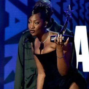 Tems Reacts To Winning BET Award For ‘Best International Act’ 2022 