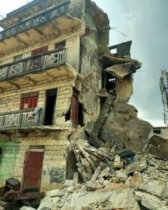 Three-Storey Building Collapses In Port Harcourt (Photos) 