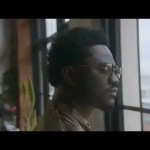 Moelogo – Soft Life ft. Chinko Ekun (Video)