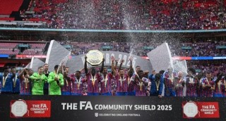 Crystal Palace beat Liverpool to win community shield